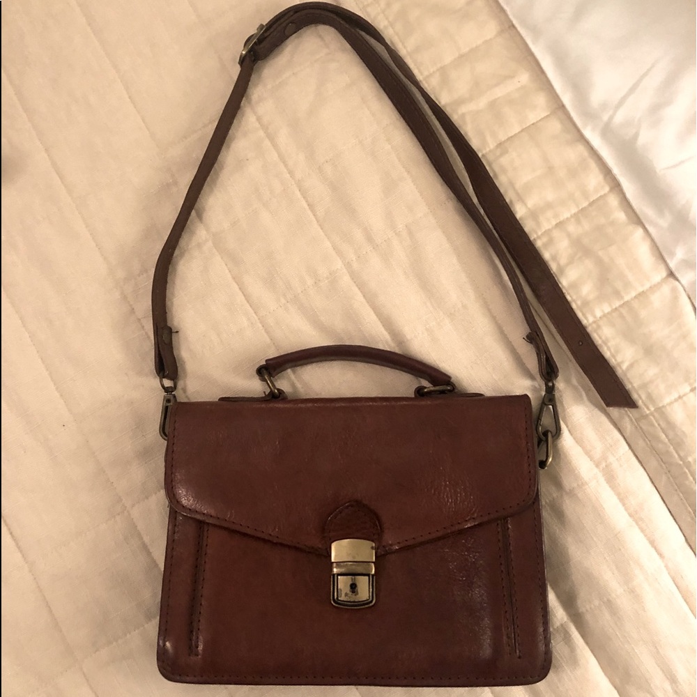 LAST CALL— Vintage Brown Leather shoulder / crossbody bag